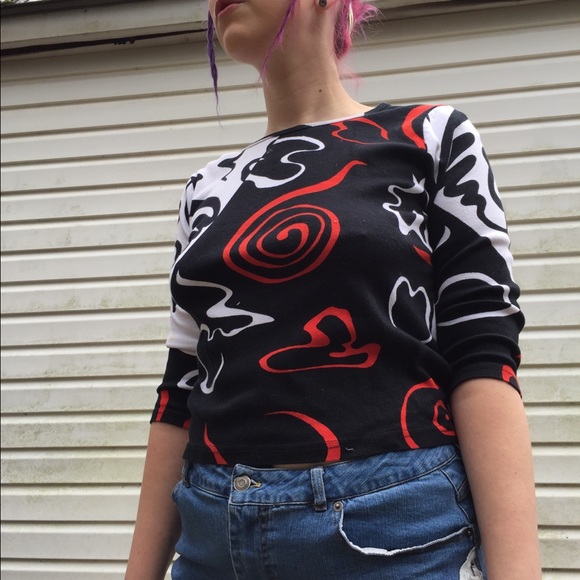 **SOLD** Feel The Groove Top - Picture 2 of 7